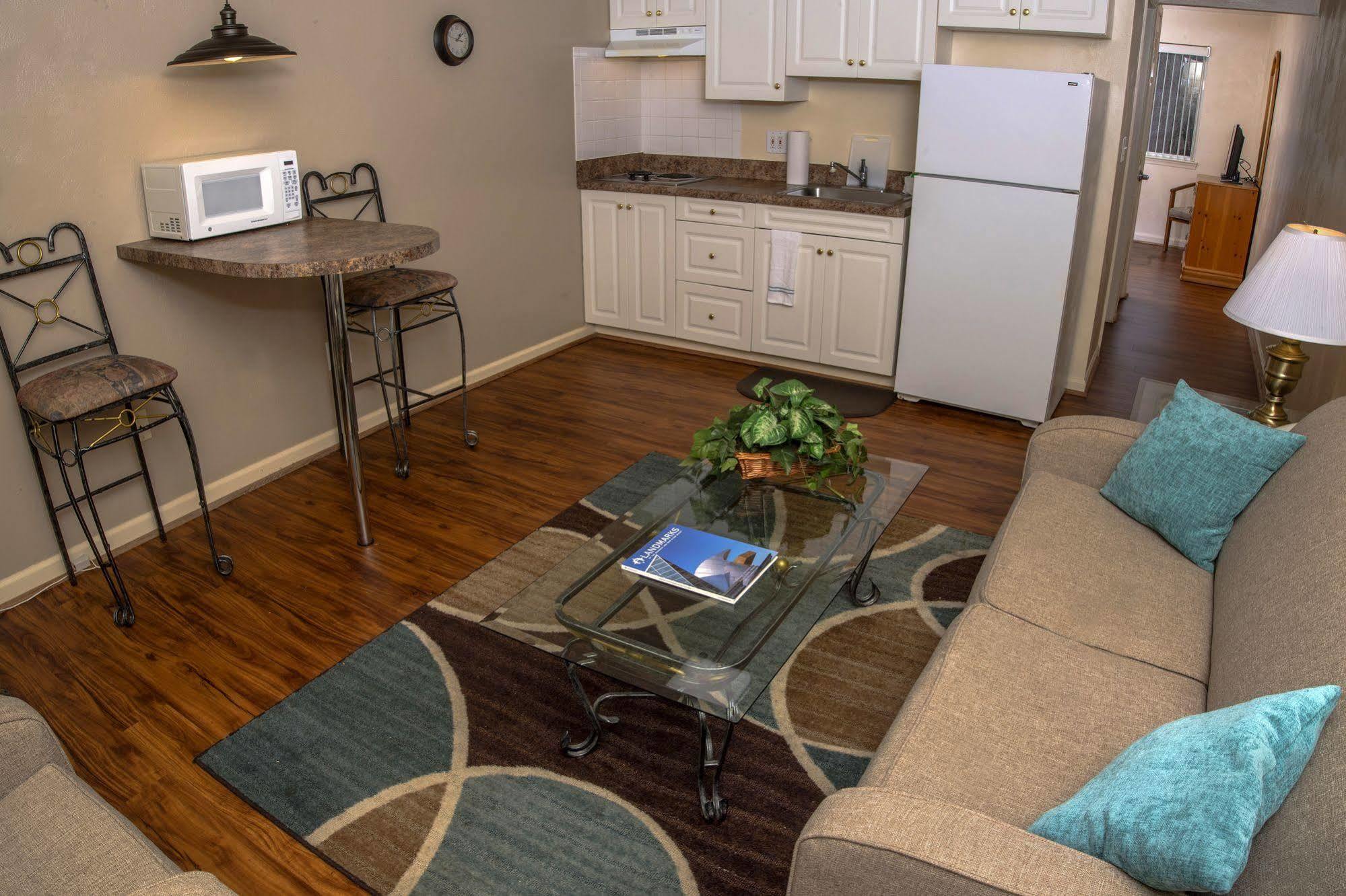 Affordable Corporate Suites Of Salem Esterno foto
