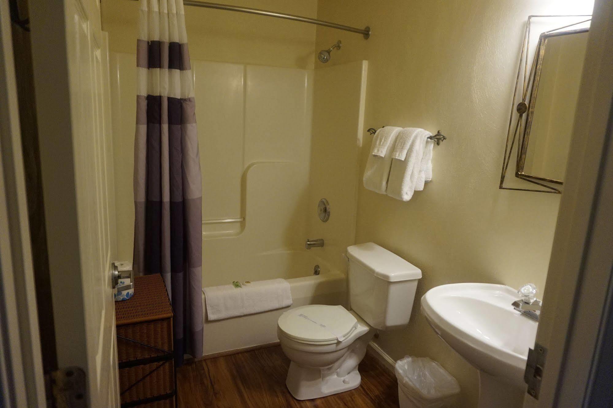Affordable Corporate Suites Of Salem Esterno foto