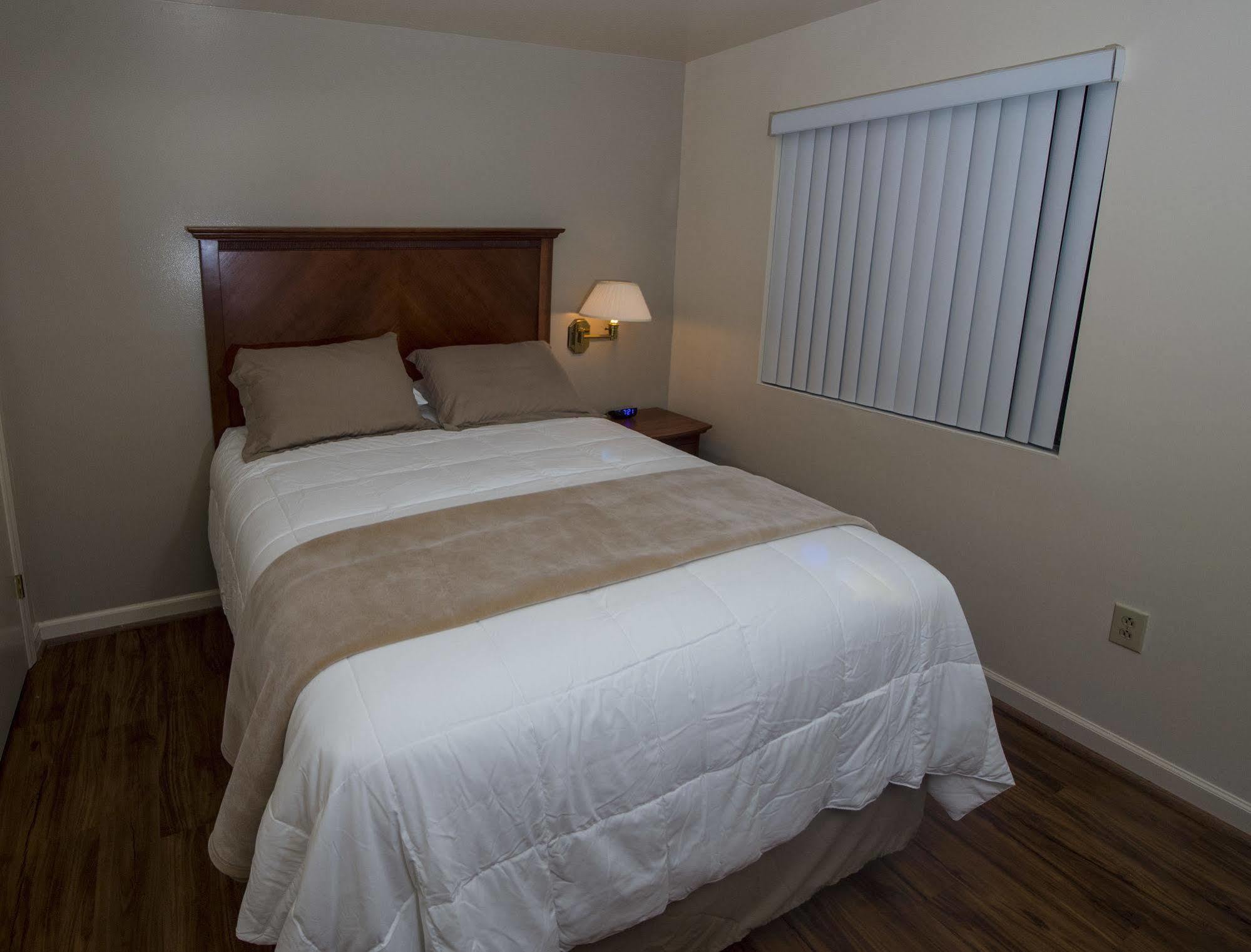 Affordable Corporate Suites Of Salem Esterno foto
