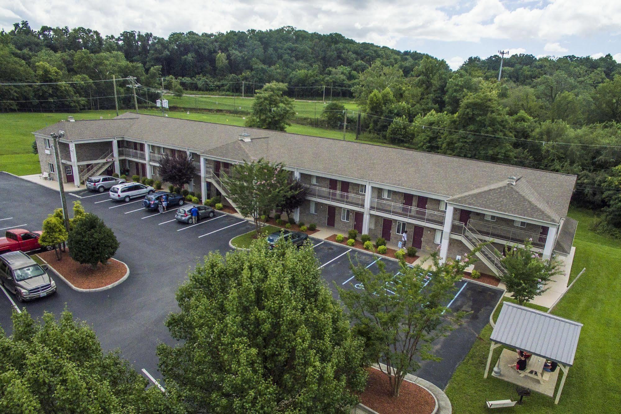 Affordable Corporate Suites Of Salem Esterno foto