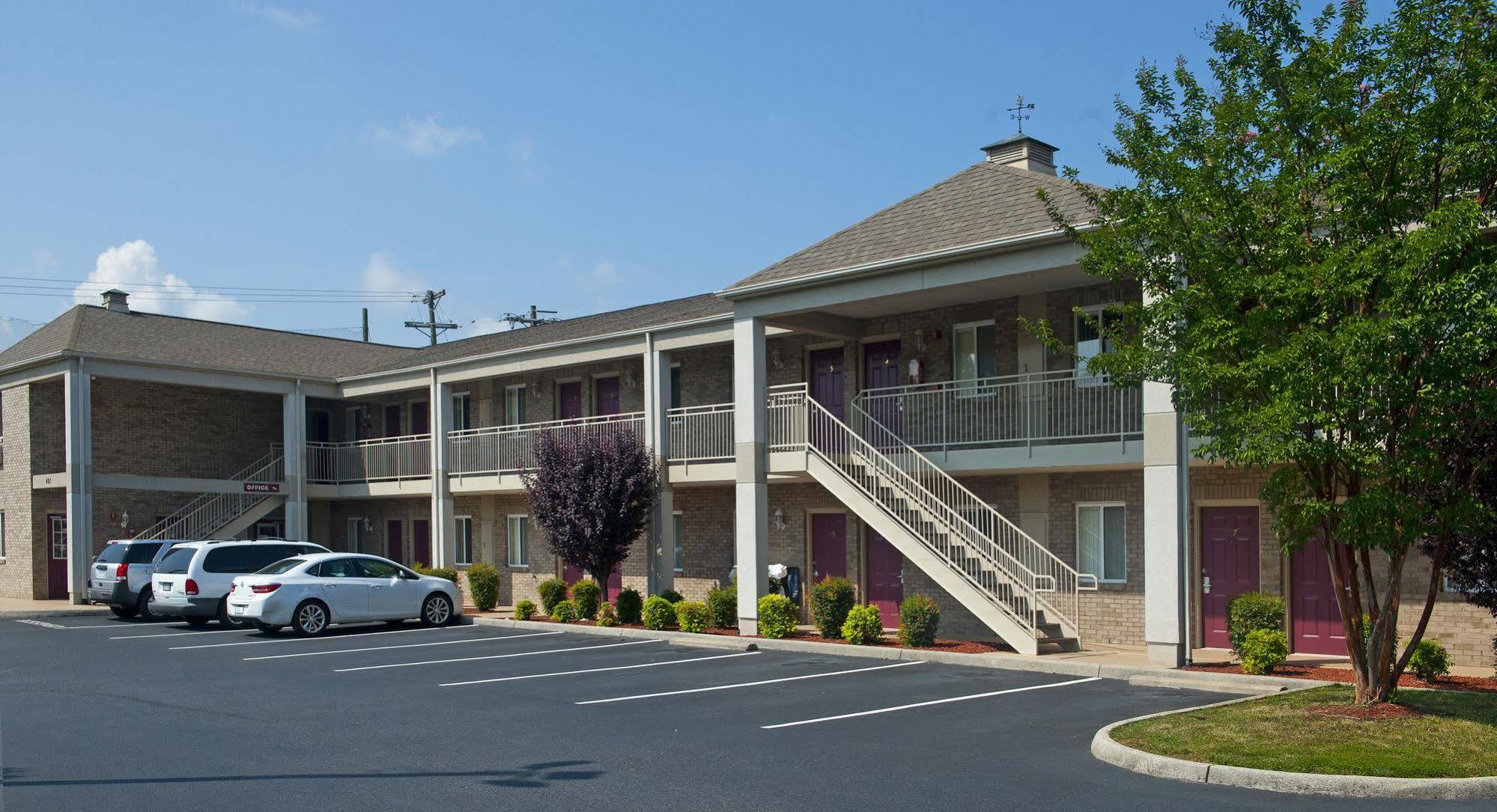 Affordable Corporate Suites Of Salem Esterno foto